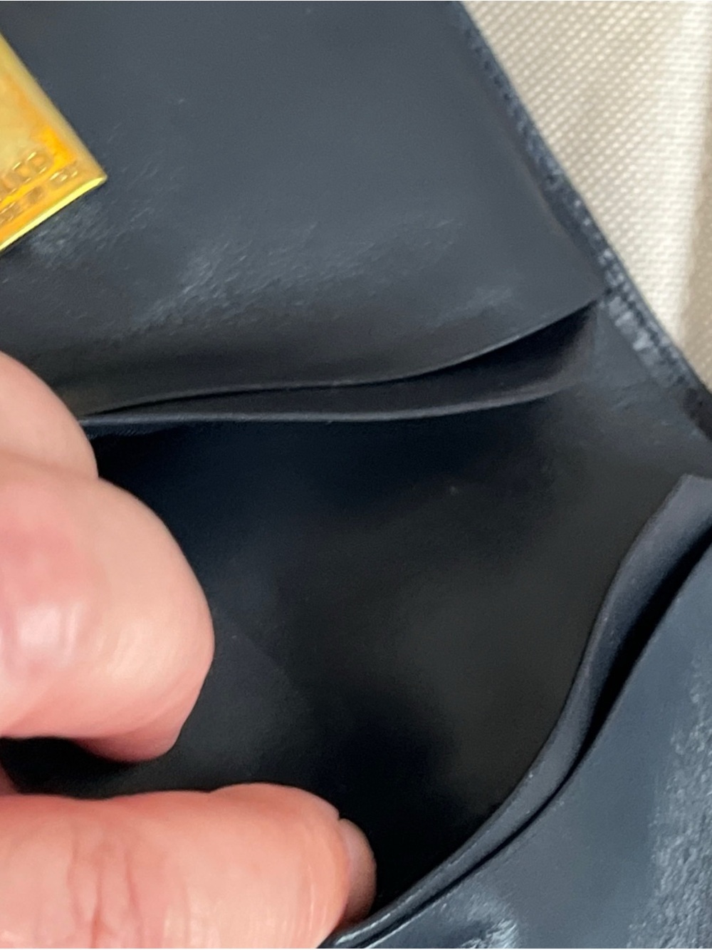 Gucci Gold and Navy Double G Logo Hardware Accent wallet - Picture 11 of 15